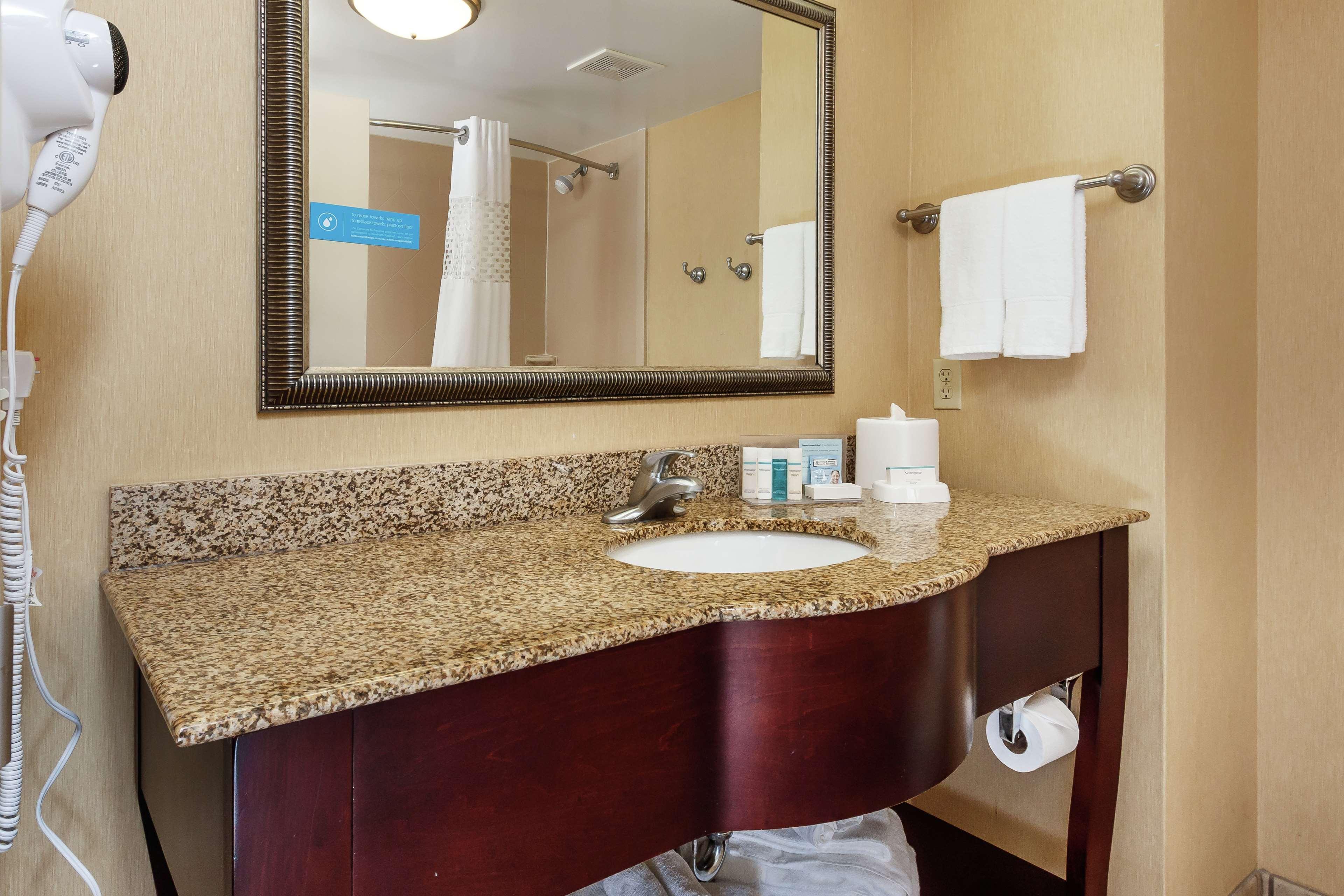 Hampton Inn & Suites Navarre Εξωτερικό φωτογραφία