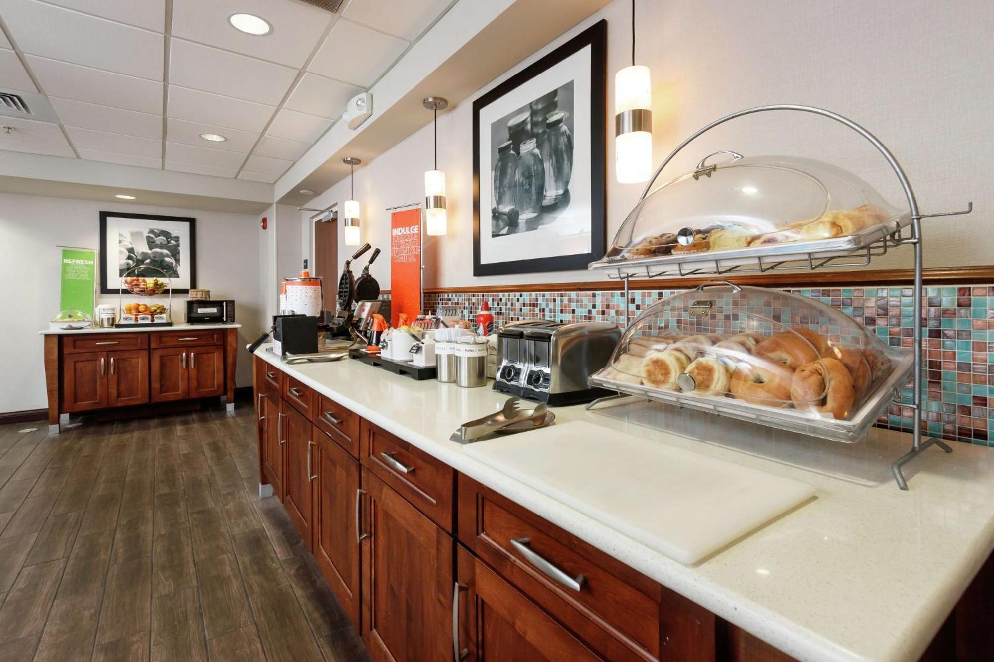 Hampton Inn & Suites Navarre Εξωτερικό φωτογραφία