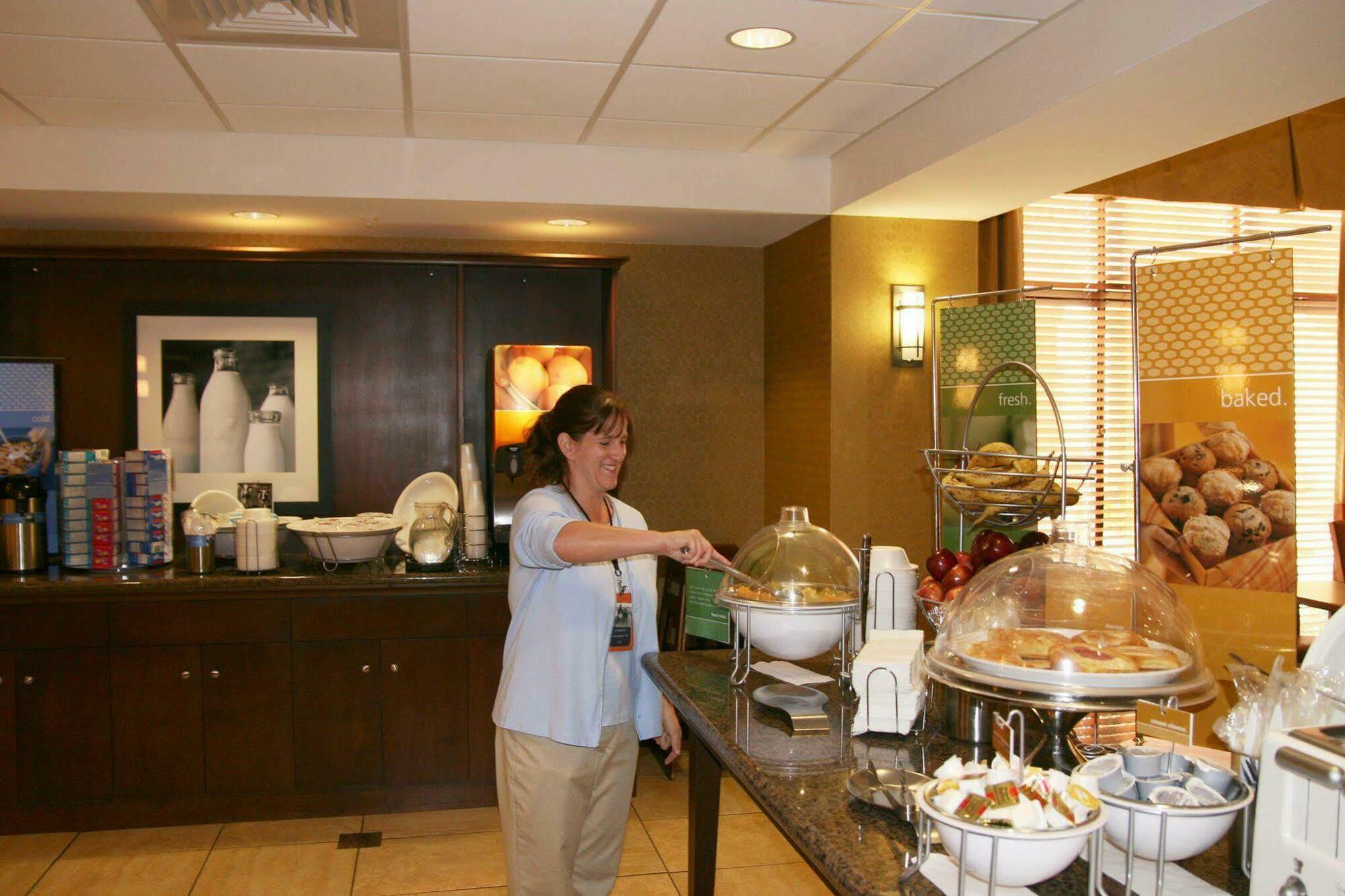 Hampton Inn & Suites Navarre Εστιατόριο φωτογραφία
