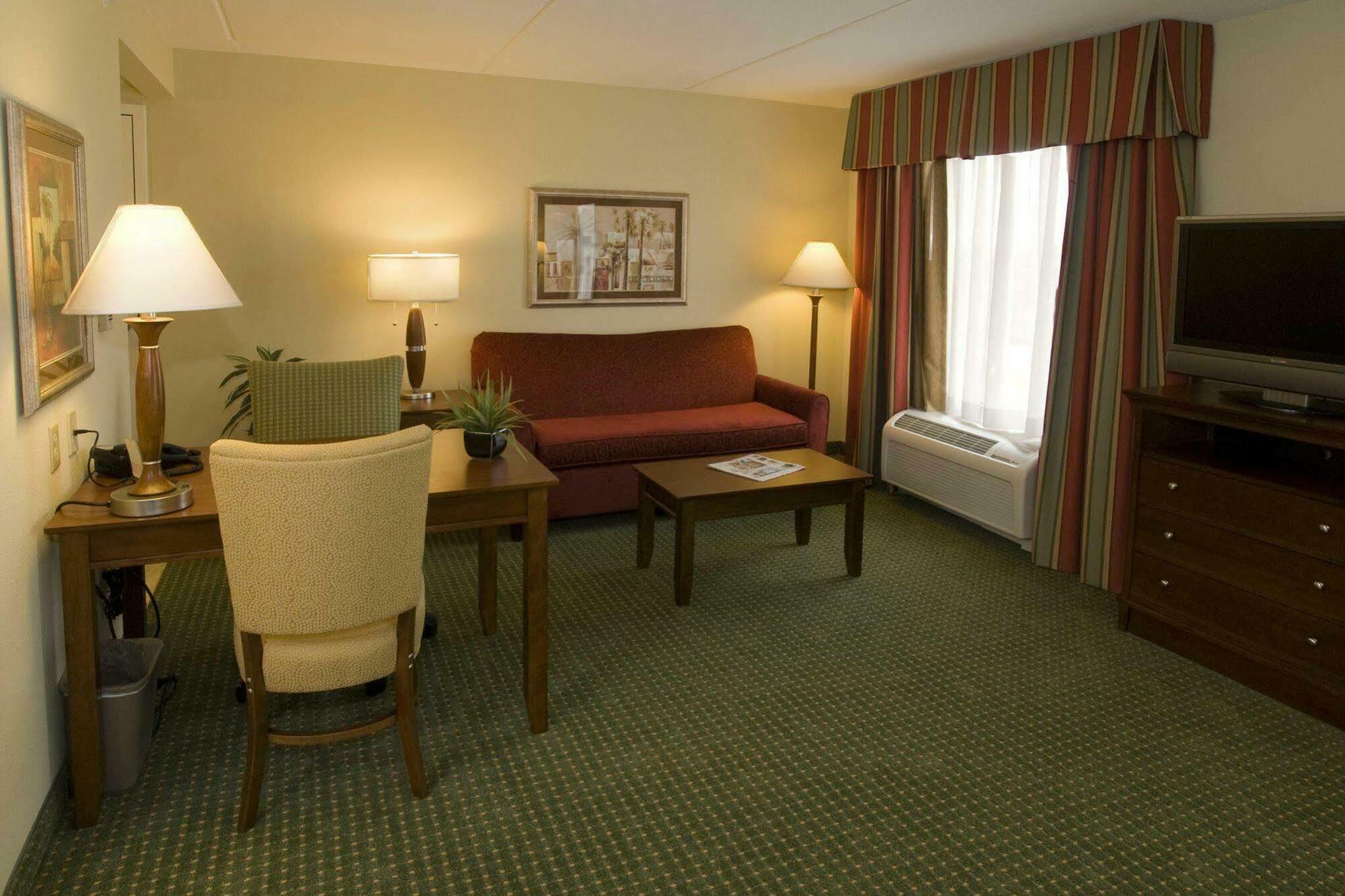 Hampton Inn & Suites Navarre Εξωτερικό φωτογραφία